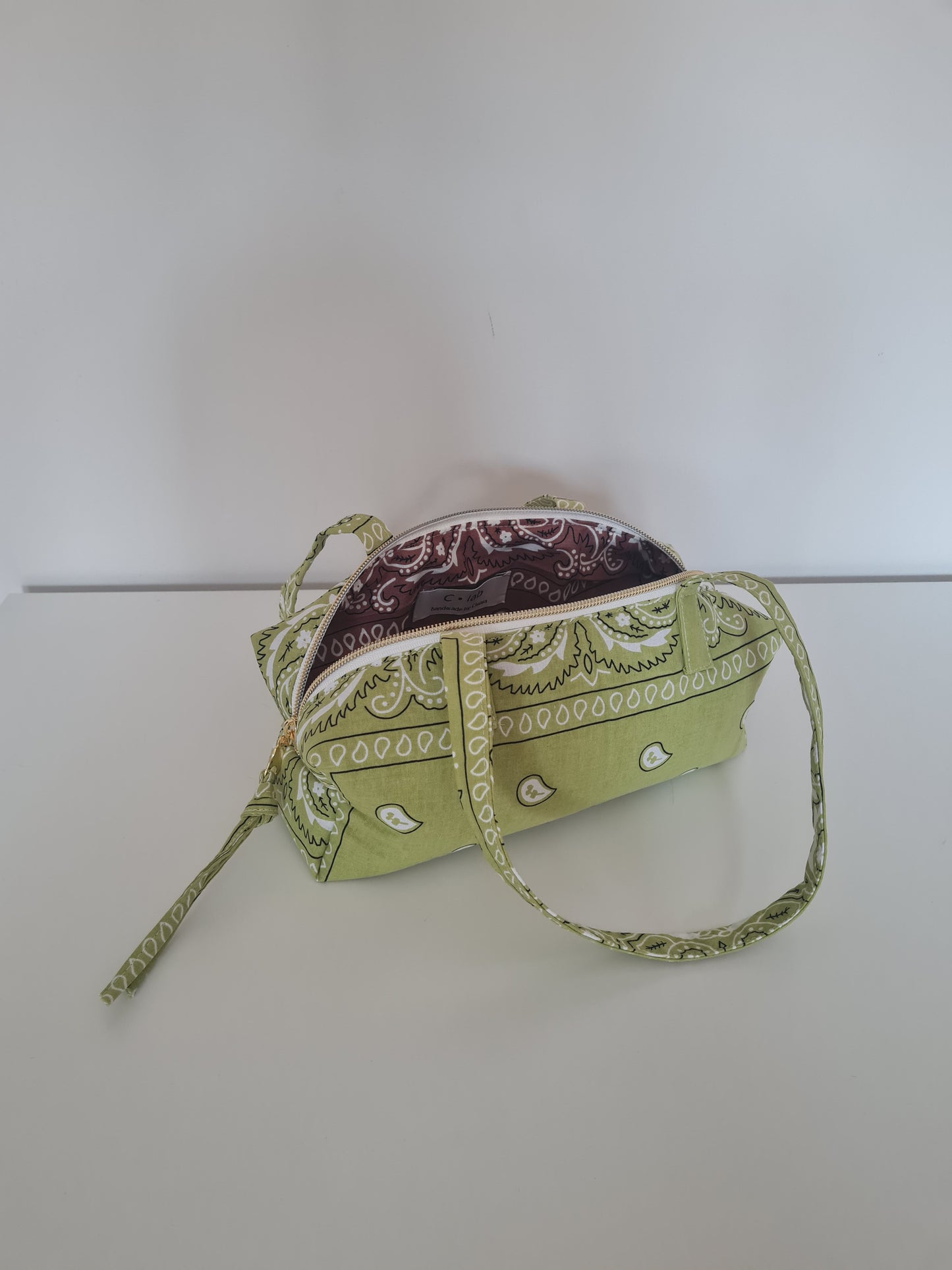 BOWLING BAG BANDANA