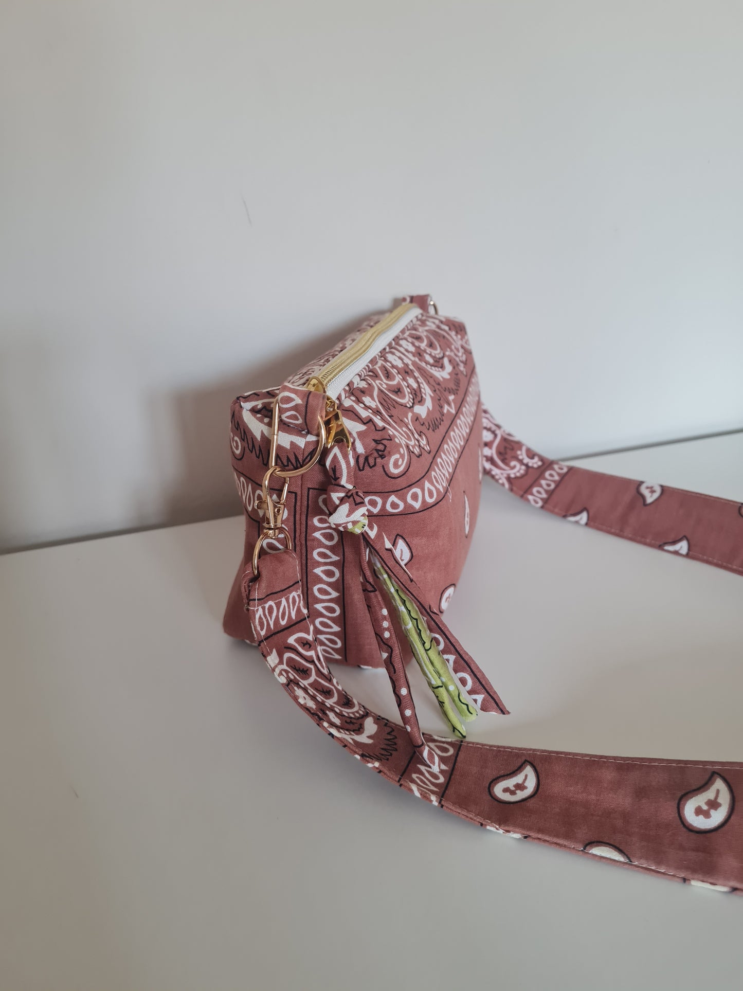 CAMERA BAG BANDANA