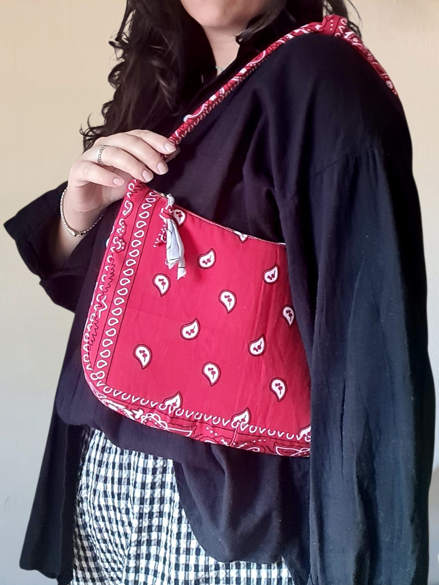 BAGUETTE BAG BANDANA
